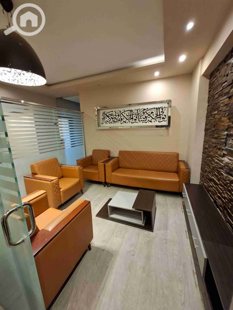 3 ٢٠٢٥١٢٠١_١٥١٧١٩. jpg