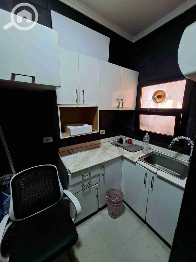 12 ٢٠٢٥١٢٠١_١٥٢٢٤٠. jpg