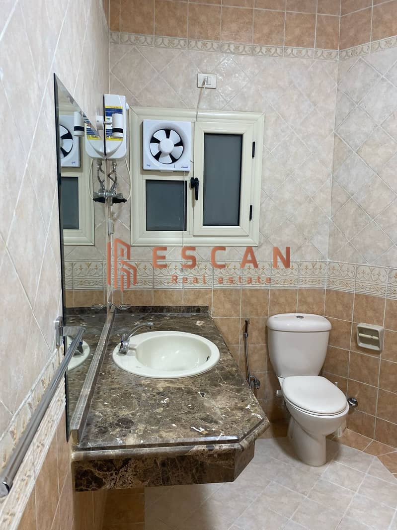 17 U506793 (16). jpg