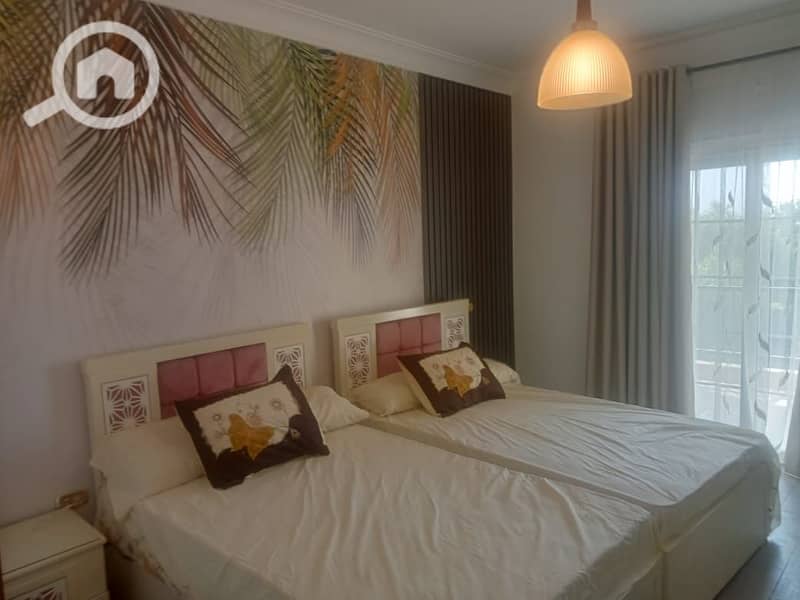 2 c0a522ee-73bc-4d6e-8c18-3fe3da558d29. jpeg