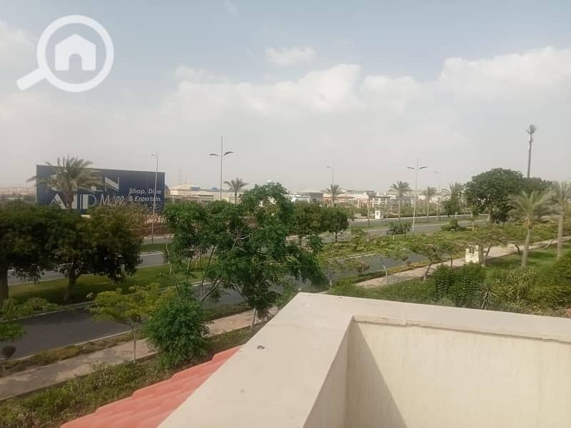 15 fb85b9c1-26bb-40a3-a4b4-6338d032f5ab. jpeg