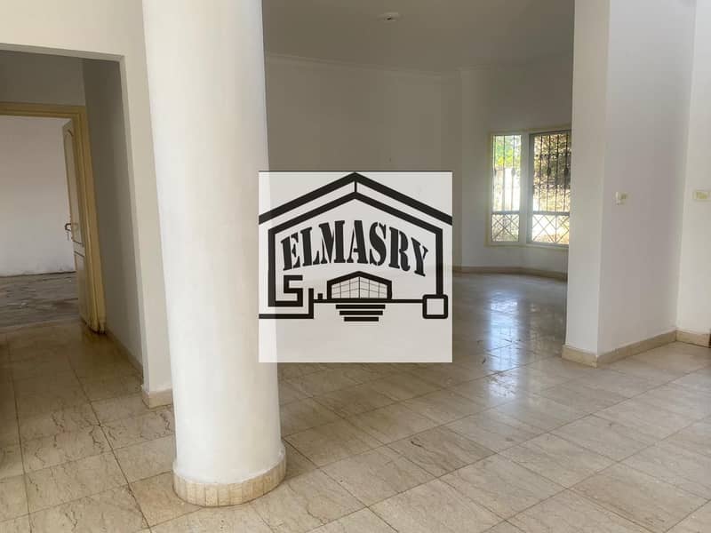 4 d3639fe3-6f06-4951-b38f-7206bca2ff96. jpg