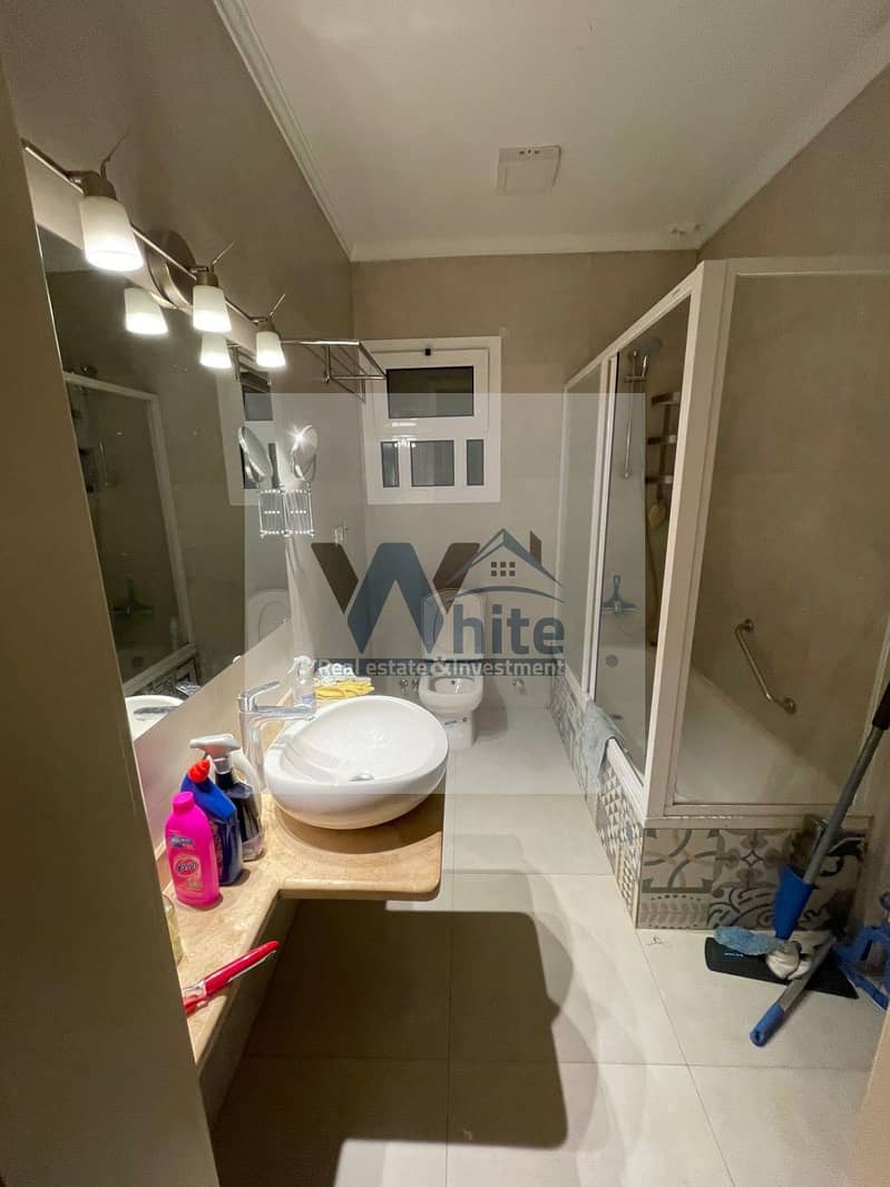 7 589227266_122206449494487400_7480109835938912521_n. jpg