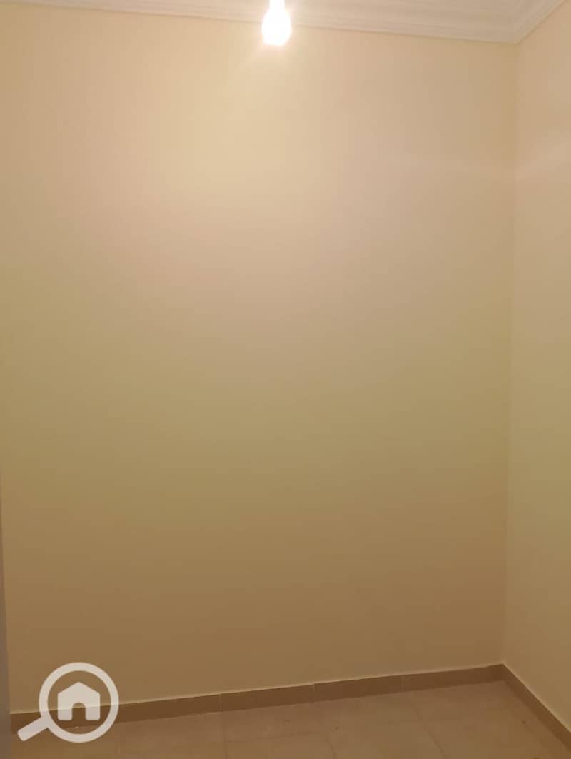 7 WhatsApp Image 2025-12-01 at 16.32. 38_0978bd81. jpg