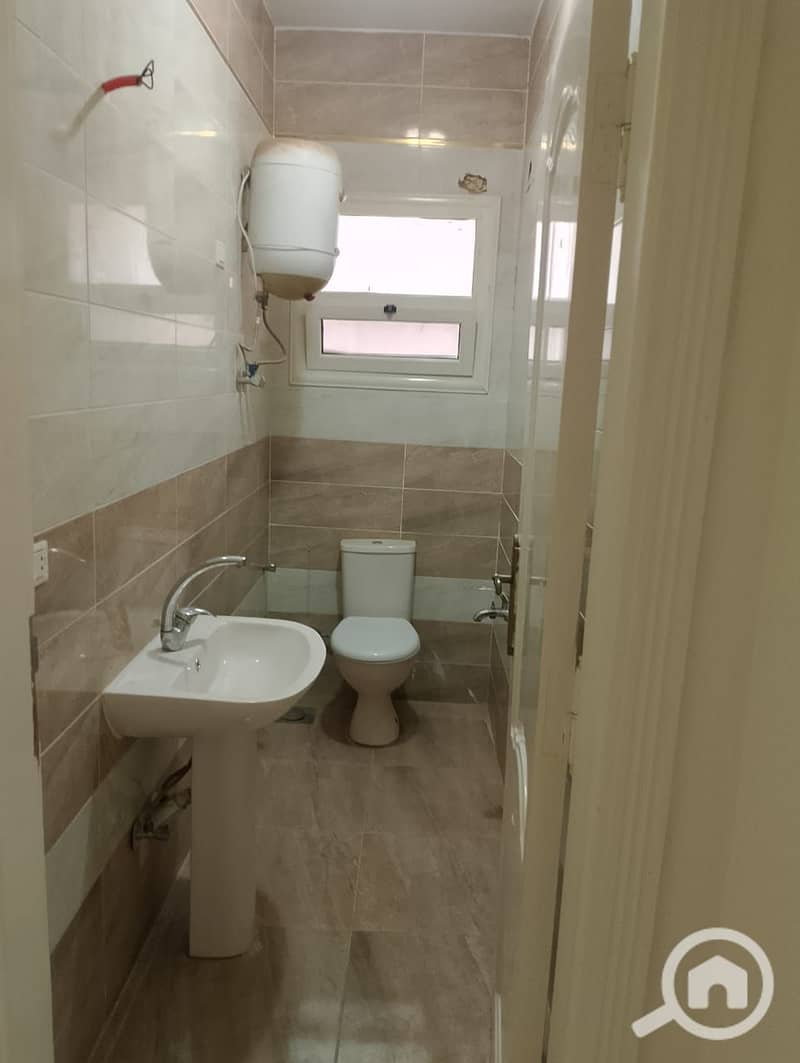 13 WhatsApp Image 2025-12-01 at 16.32. 39_bfc7d8b3. jpg