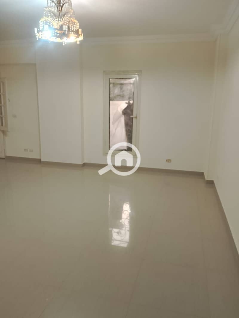 14 WhatsApp Image 2025-12-01 at 16.32. 39_e6d900ad. jpg