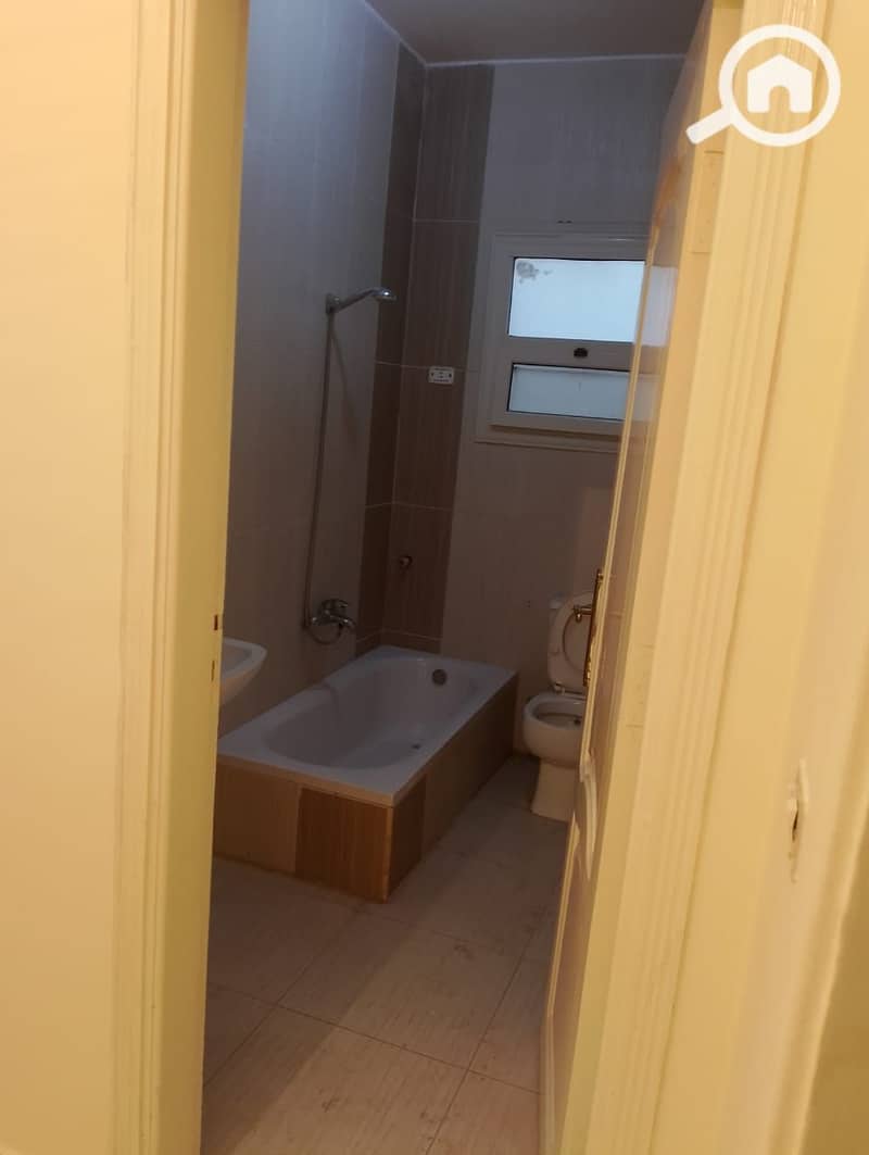 15 WhatsApp Image 2025-12-01 at 16.32. 40_031c80ea. jpg