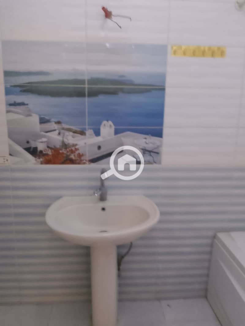 19 WhatsApp Image 2025-12-01 at 16.32. 41_dfbca47f. jpg