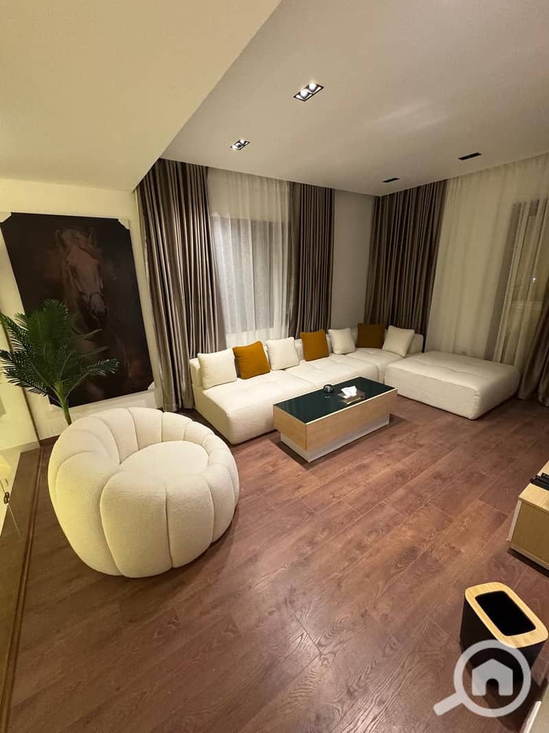 21 e8d278ce-e035-4071-91eb-597bb1282368. jpeg