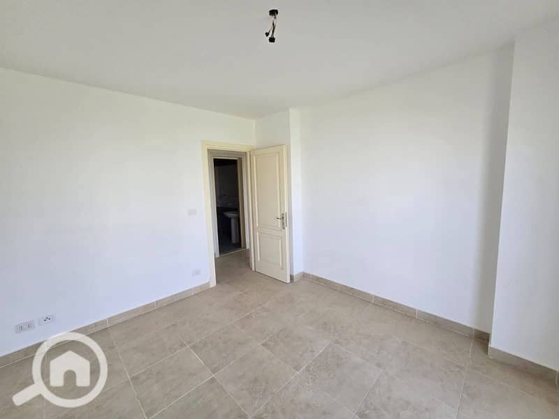 6 573968414_1462248409241802_5536228464437564468_n. jpg