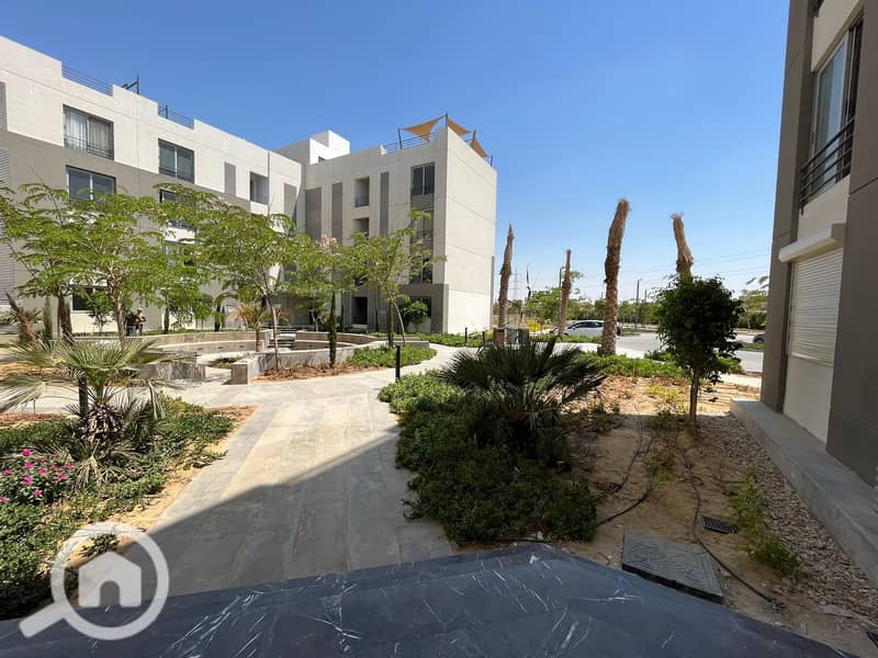 8 qqqqqqqqqqqqqqqqqqq. jpeg