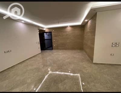 شقة 3 غرف نوم للبيع في الشيخ زايد، الجيزة - 15fa1334-08d9-428a-9e15-1e4be7e2fa6e. jpeg