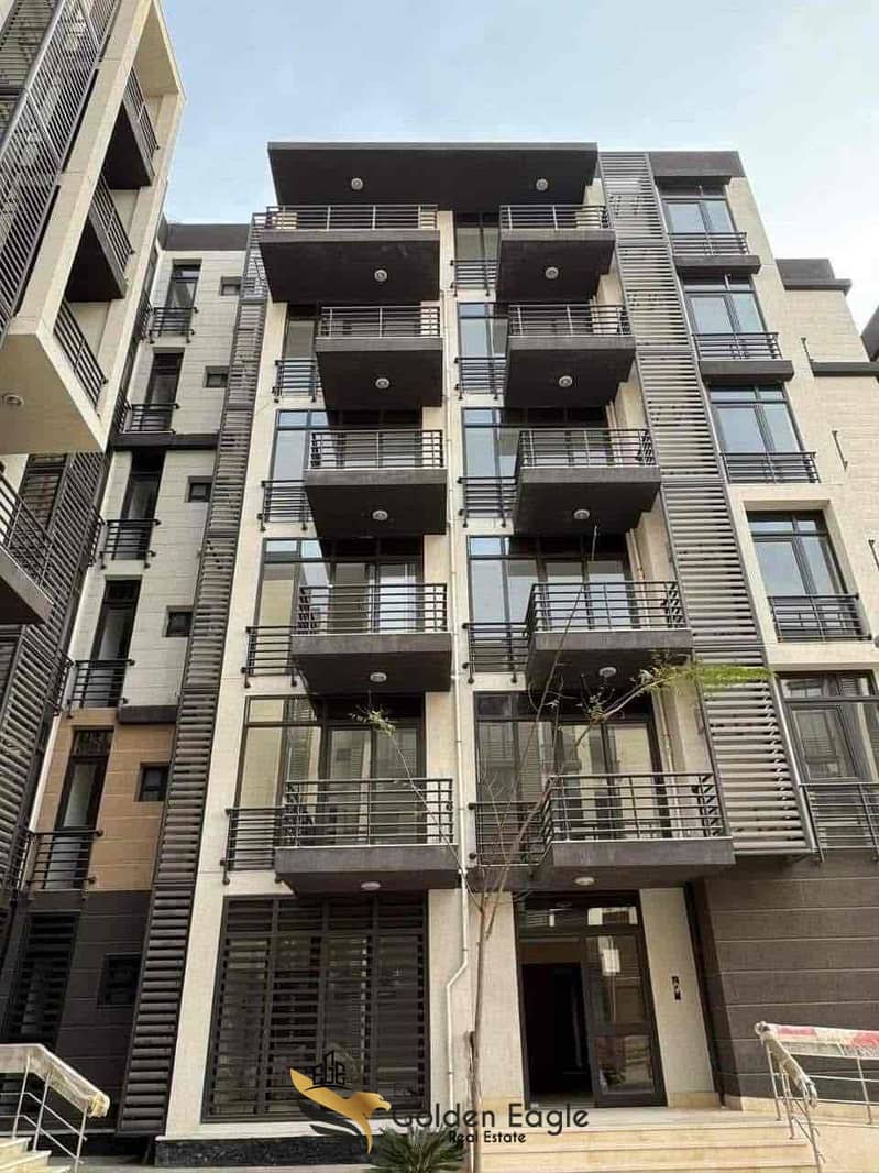 9e9499fb-0627-47fd-aa38-ff1d3293f232. jpg