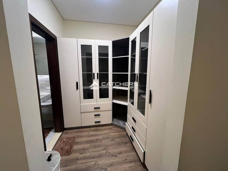 6 589028473_2074526119956730_2442154874627395627_n. jpg