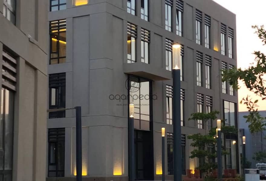 5 516b6c3f-6e68-40df-ba6d-1b6f7c728aa9. jpg