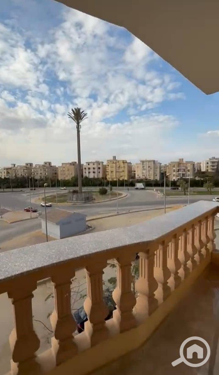 7 5018f96f-cb6a-48dd-8312-94bb05e0429c. jpeg