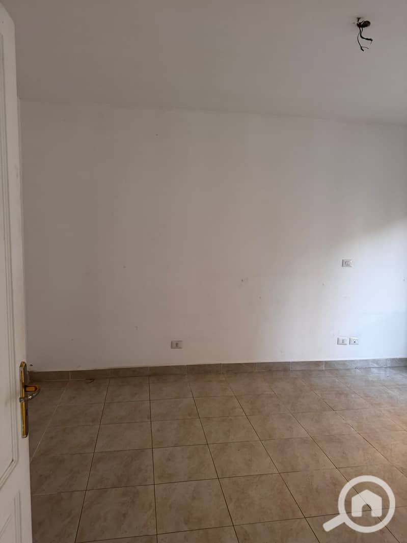 6 WhatsApp Image 2025-09-22 at 2.32. 02 PM. jpeg