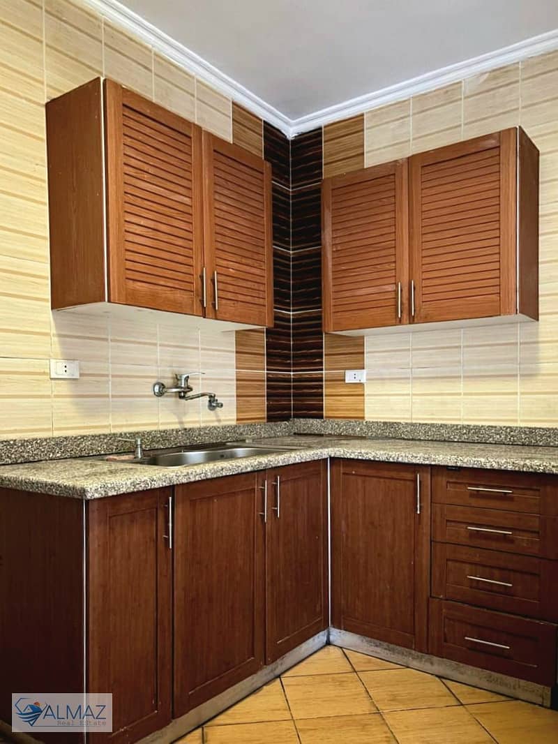 5 WhatsApp Image 2025-12-01 at 4.12. 59 PM (1). jpeg