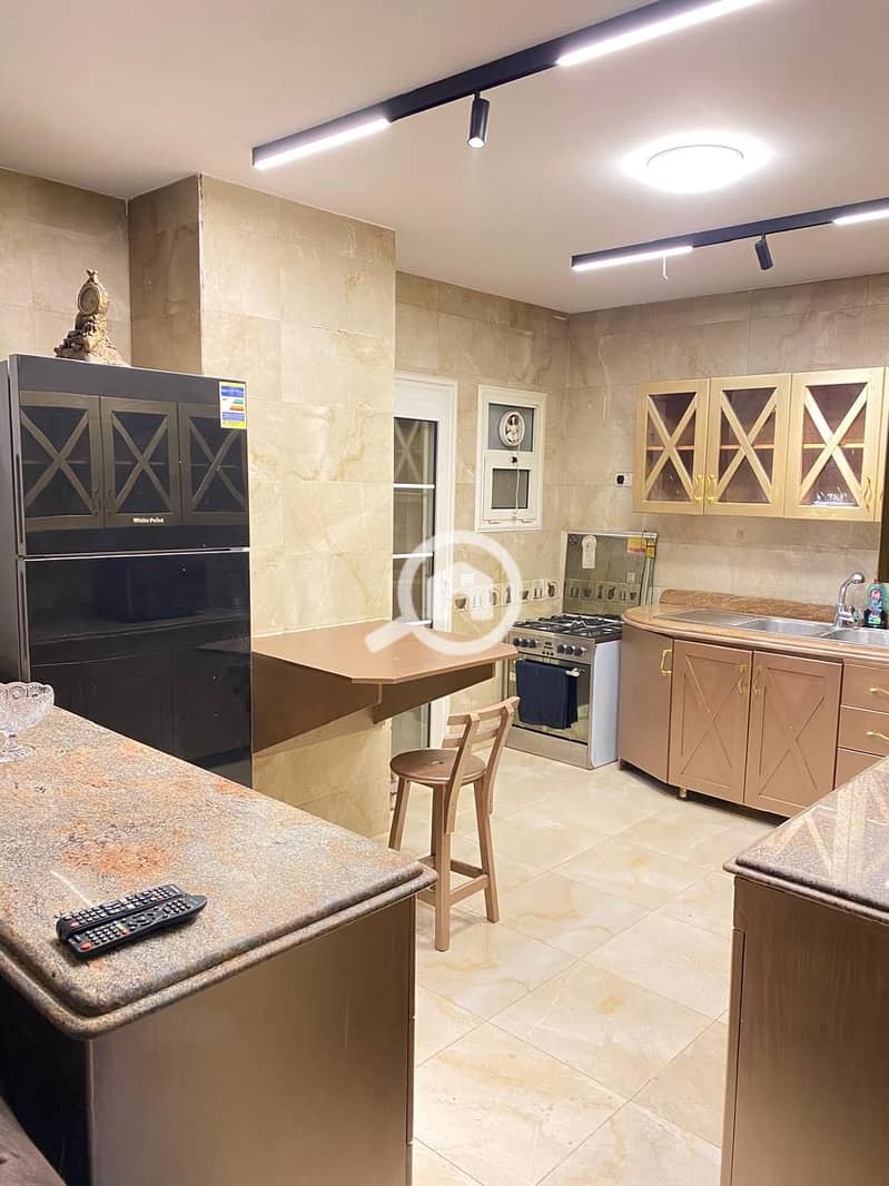 14 WhatsApp Image 2025-12-01 at 17.01. 54. jpeg