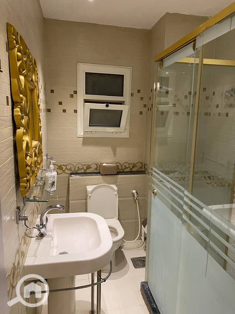 17 WhatsApp Image 2025-12-01 at 17.01. 53 (1). jpeg