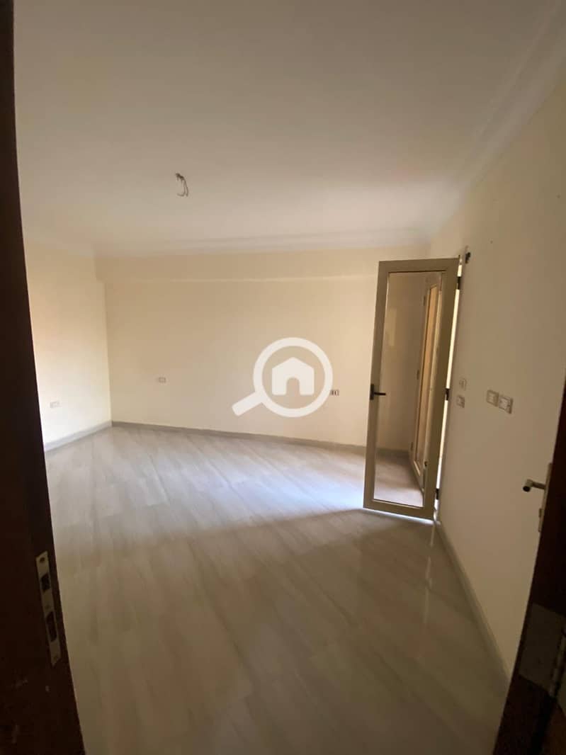 4 a128f27f-e1c9-49c5-86f8-6febbac252f9. jpeg