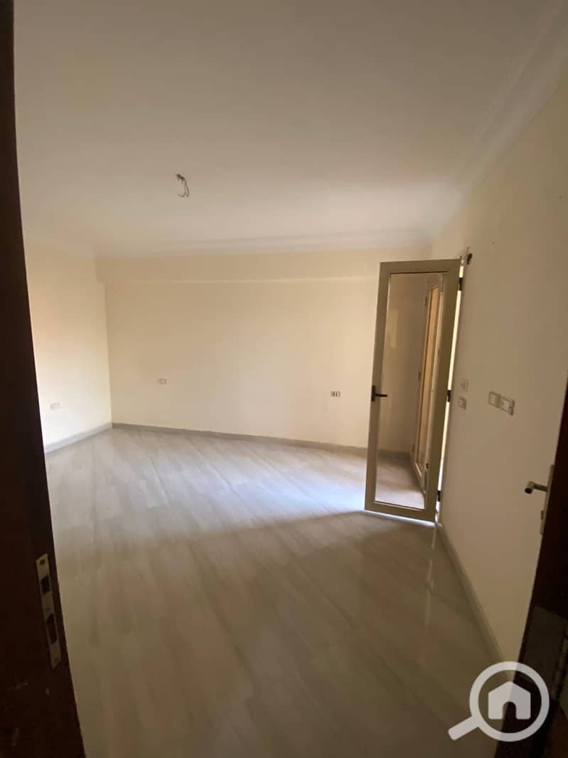 6 a128f27f-e1c9-49c5-86f8-6febbac252f9. jpeg