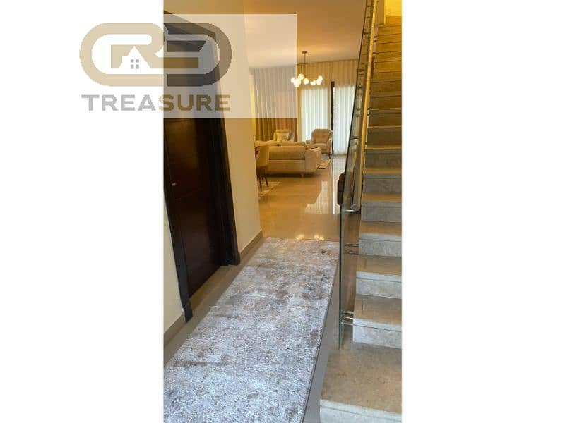 17 WhatsApp Image 2025-10-01 at 1.48. 22 PM (1). jpg