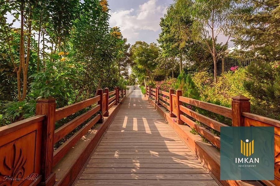 9 468697711_1283025899780215_1132192837096077728_n. jpg