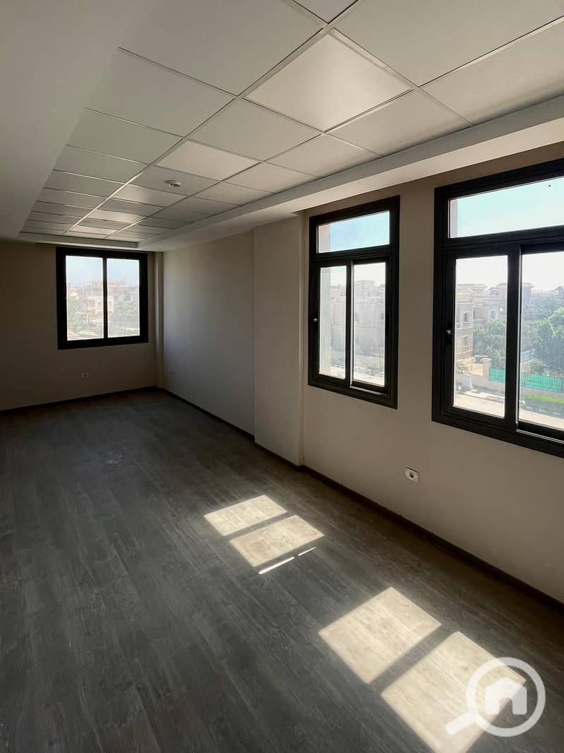 3 7c00a289-1d23-47db-b943-8008e77e78eb. jpg