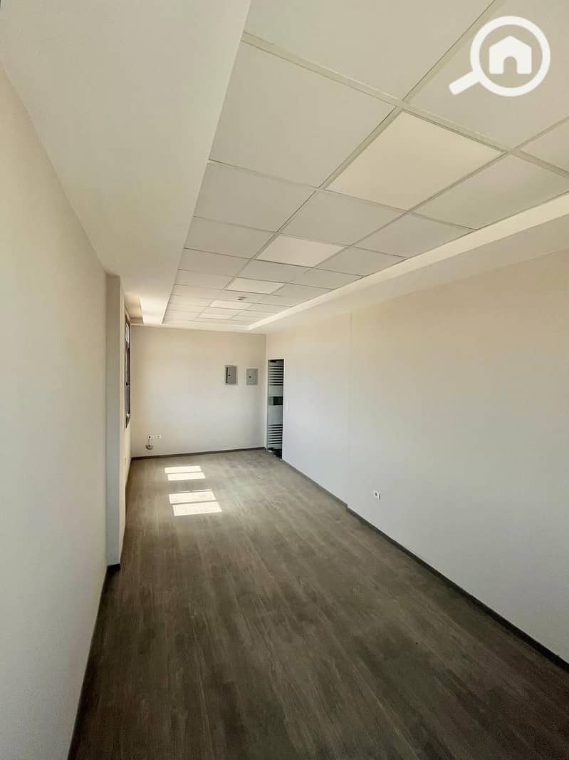 4 cc50d7be-aac4-4905-828d-f11e6eb5486e. jpg