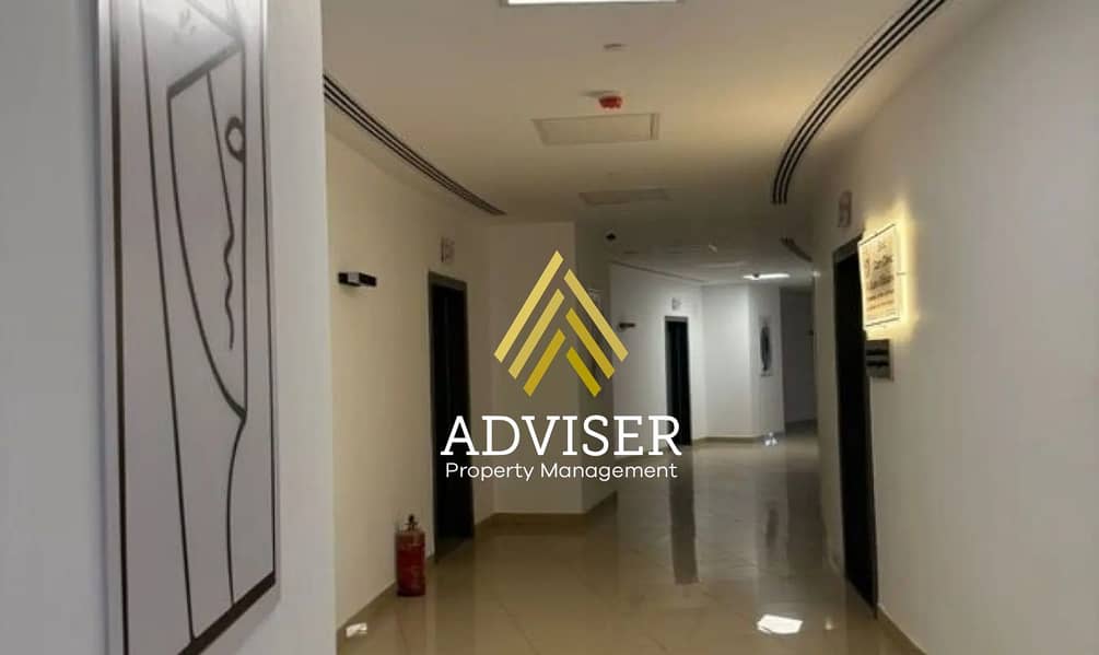 9 8284969-e7d82o. jpg