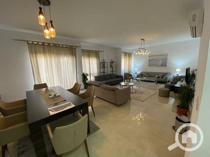 9 fifth square                                                                    . jpg