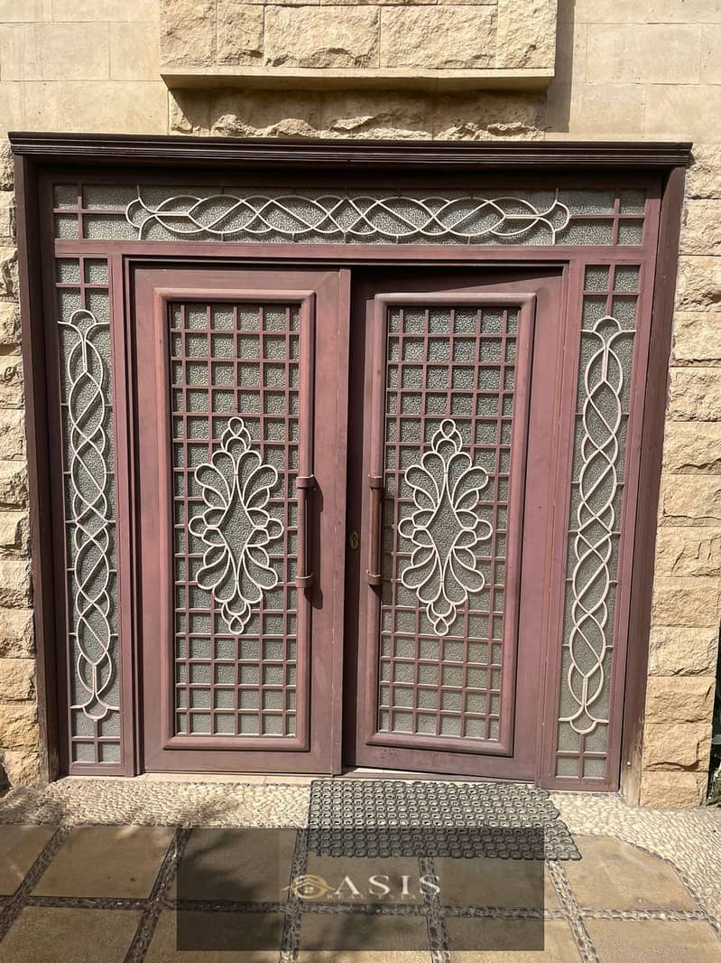 4 WhatsApp Image 2025-11-19 at 14.40. 46. jpeg