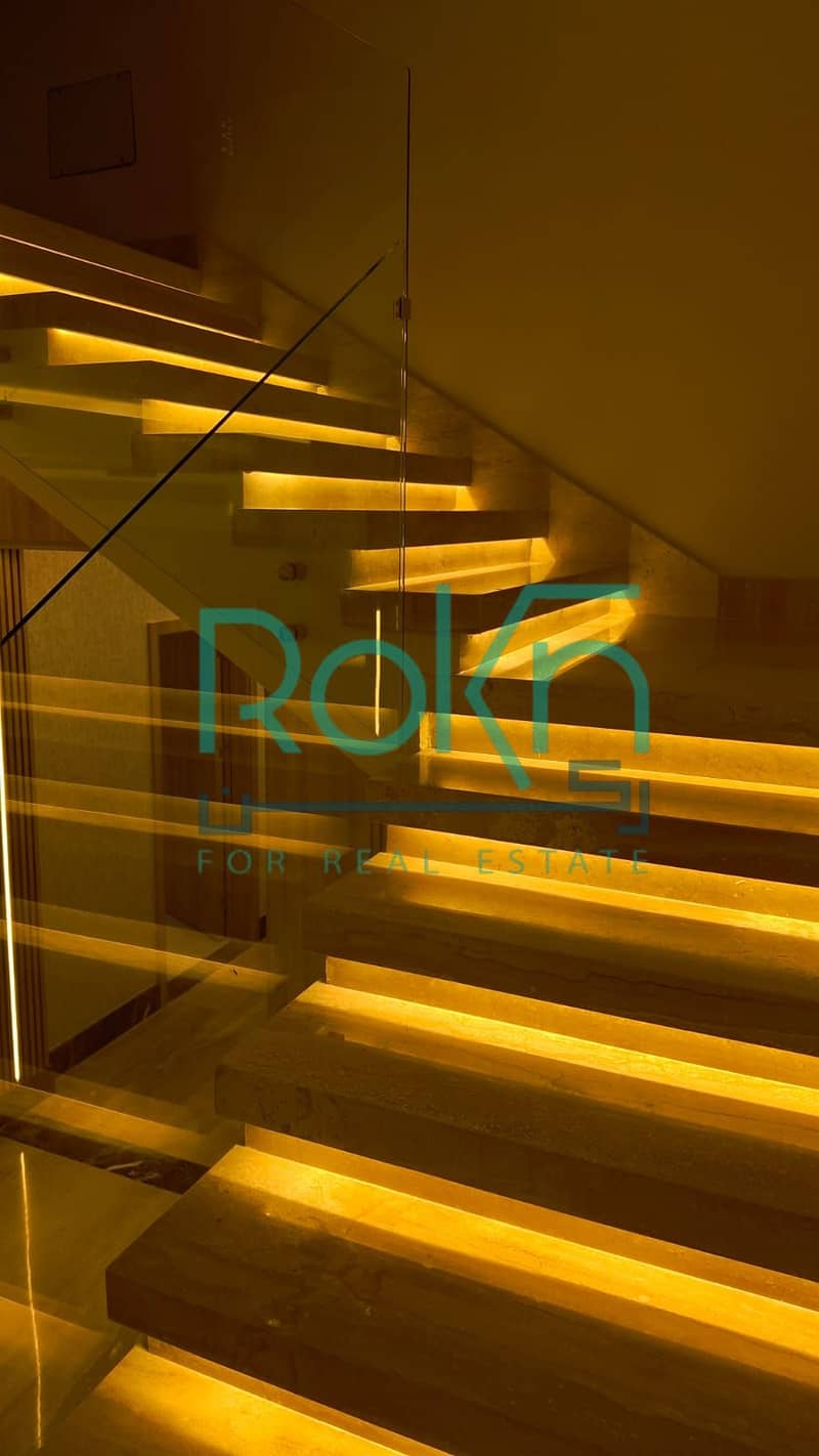 4 WhatsApp Image 2025-12-01 at 16.19. 13. jpeg