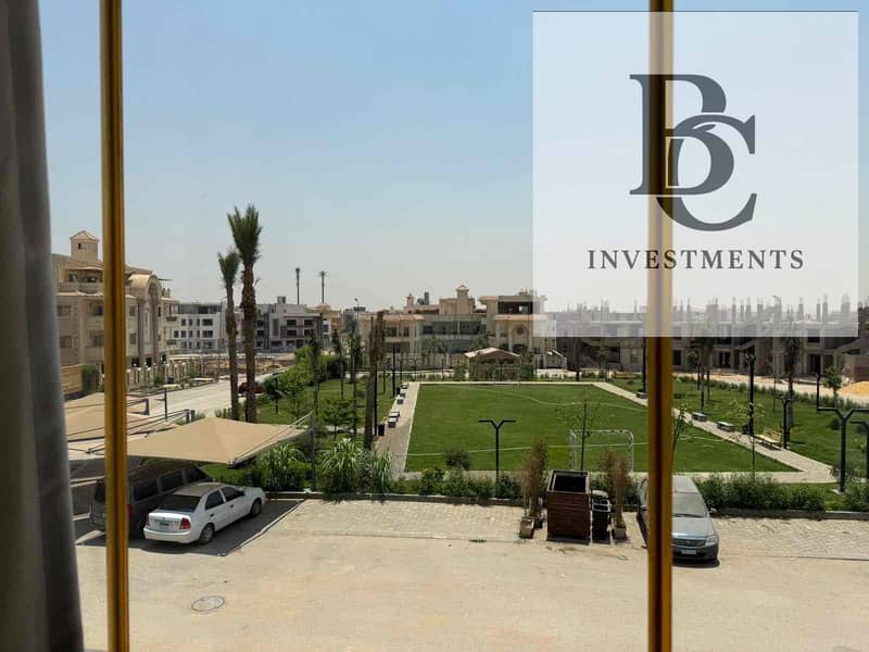 4 074b7ff2-2d01-439a-ad86-fd50c776f8ce. jpg