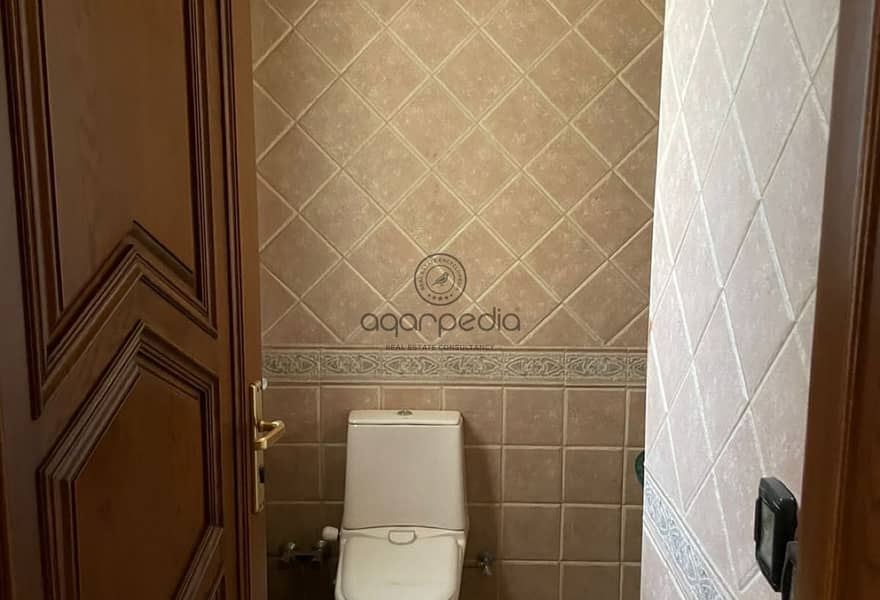 8 4557ba35-dc00-4fe0-bed0-9efab3db4cf8. jpg