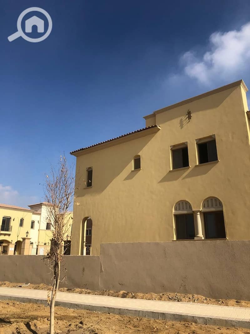 3 913d2e9a-2f7d-40ca-9ca3-92d2ec4739a5. jpeg