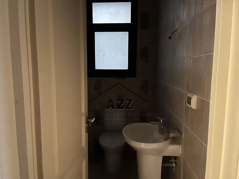 6 WhatsApp Image 2024-11-29 at 5.14. 07 PM. jpeg