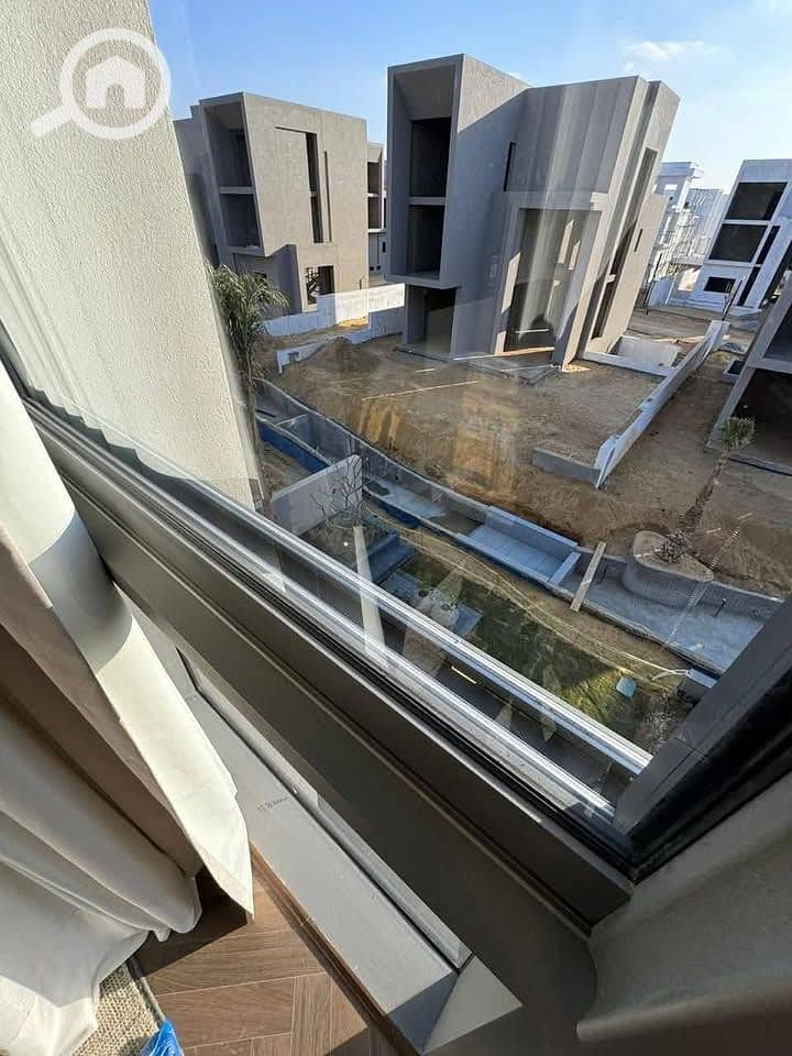 9 592463275_866927776194339_191306419144462607_n. jpg