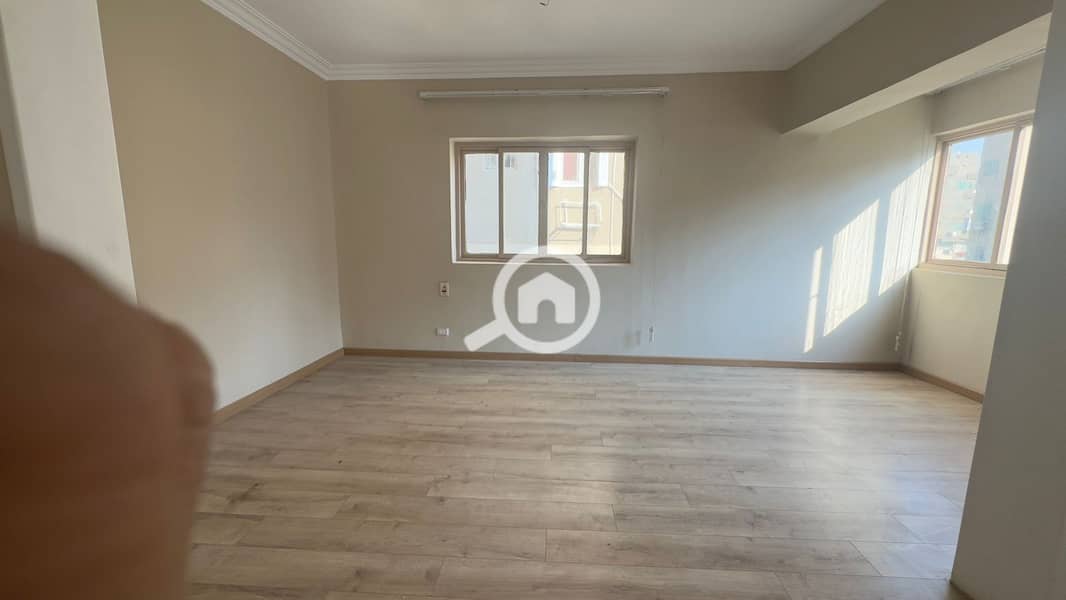 5 WhatsApp Image 2025-12-01 at 4.20. 00 PM. jpeg