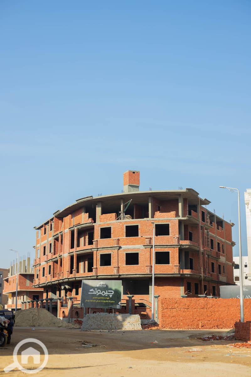 4 IMG_8069-Enhanced-NR. jpg