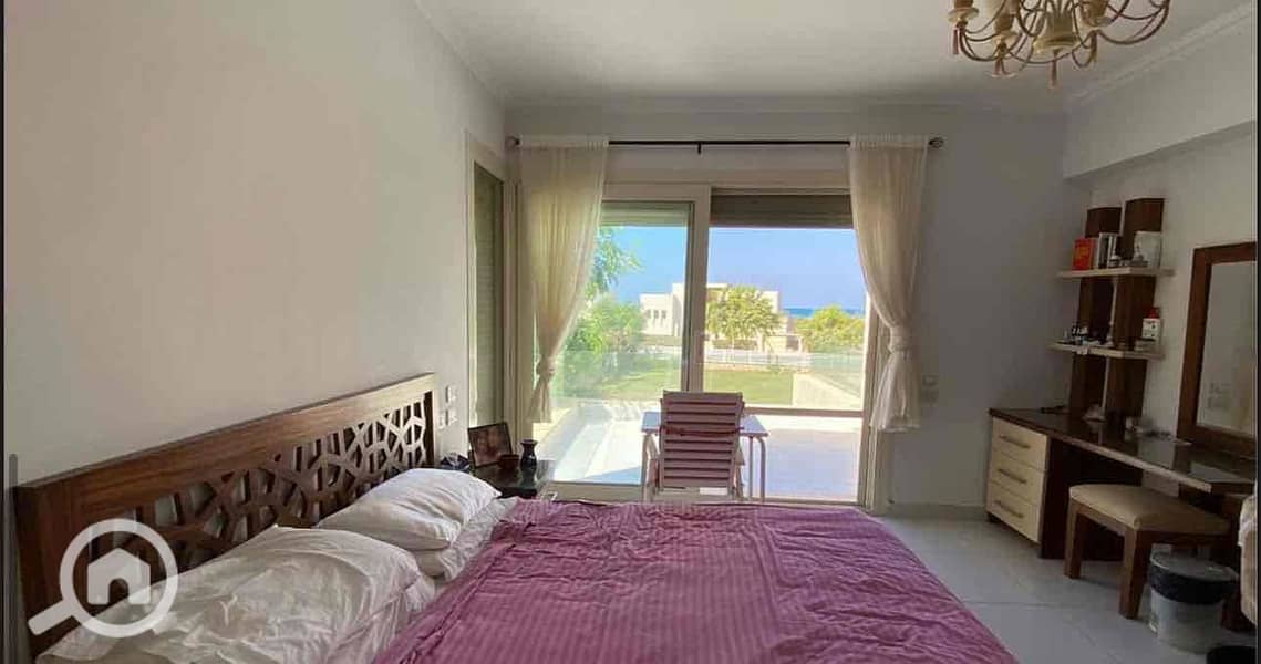 11 8034a45b-06c6-45d5-9cc2-d8bf51dee378. jpg