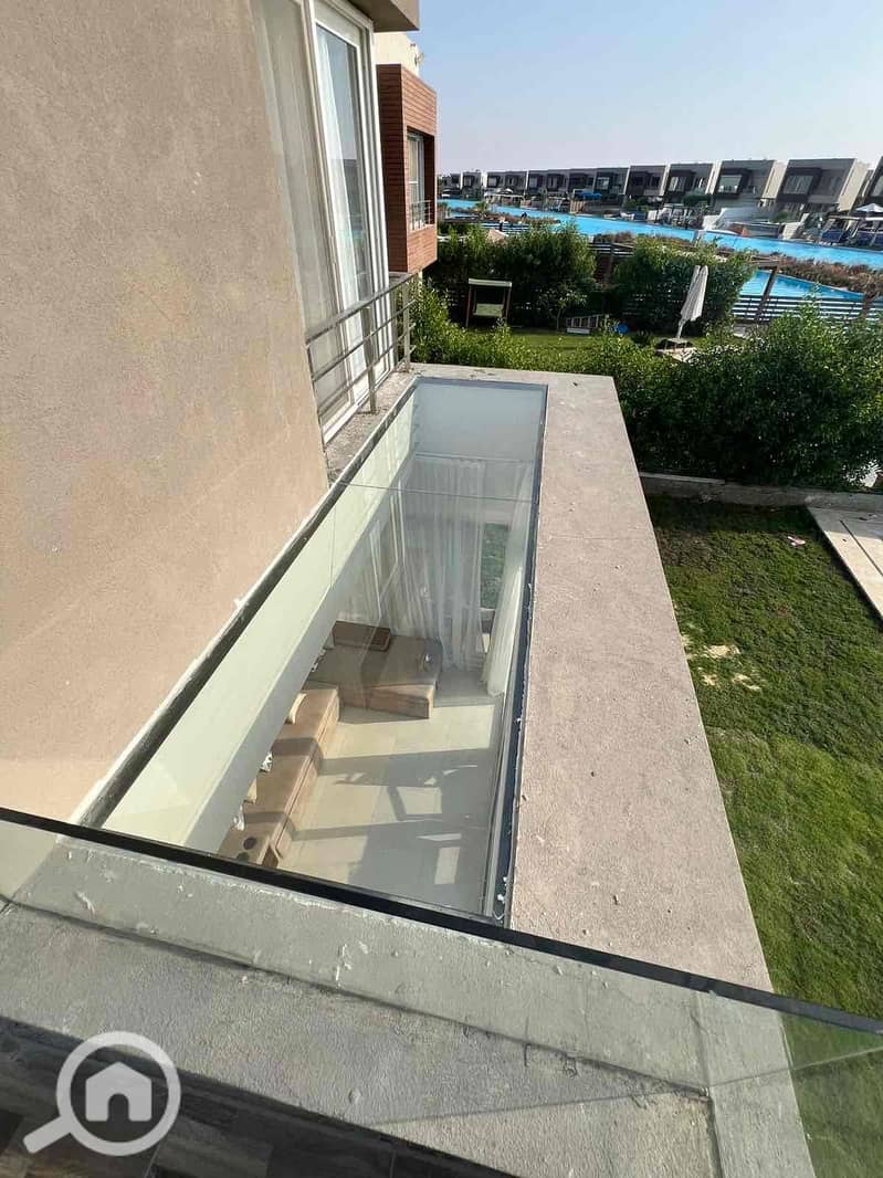 22 a3f795c0-8b36-4b34-9b2c-a9621ebd1b1d. jpg