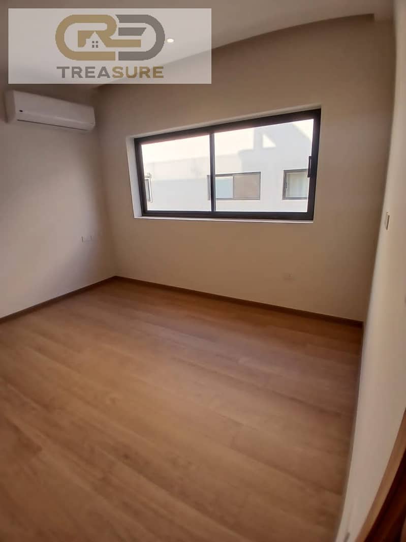 2 WhatsApp Image 2025-12-01 at 5.16. 14 PM. jpeg