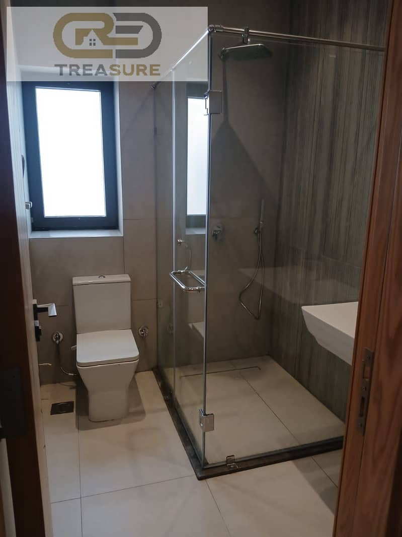 16 WhatsApp Image 2025-12-01 at 5.16. 11 PM. jpeg