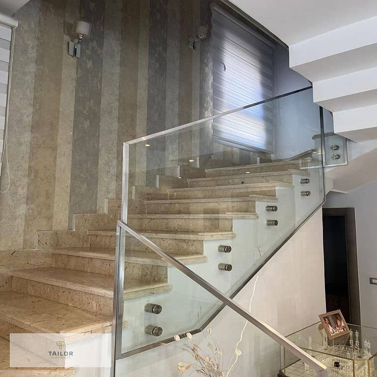 8 bd1c90fc-ba61-44b9-a36c-532ac7f25009. jpg