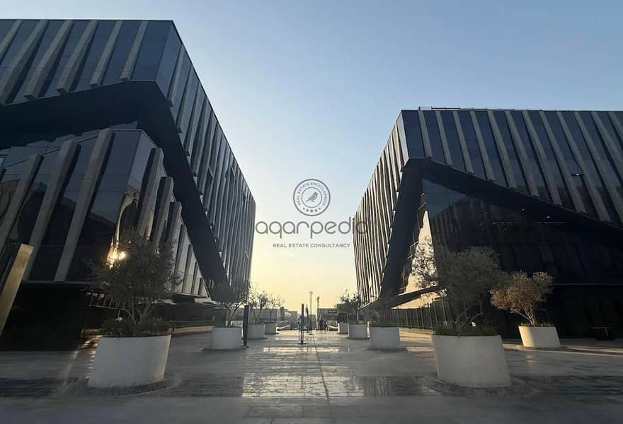 2 7b470c55-8954-418b-8132-e40c50ab001f. jpg