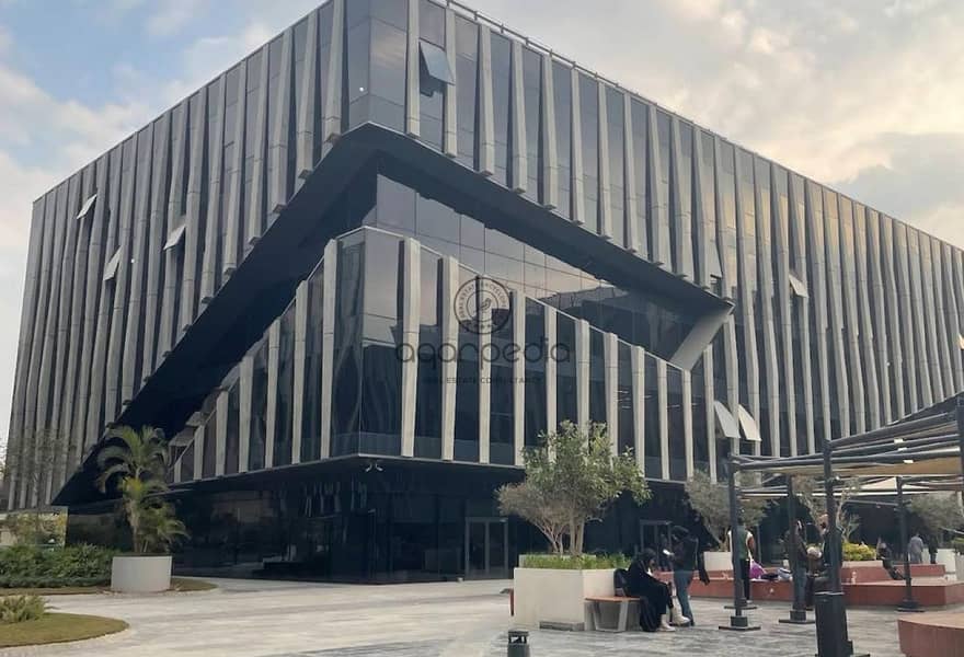 5 98d956b2-17aa-4cbd-8708-a40a8ee8e384. jpg