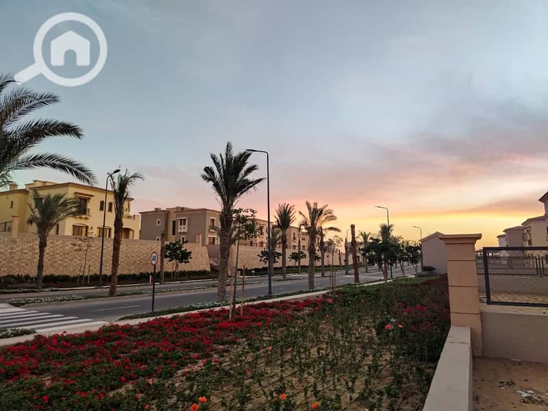 9 56c4dd66-f103-4d93-b398-efba8d70d8e1. jpeg