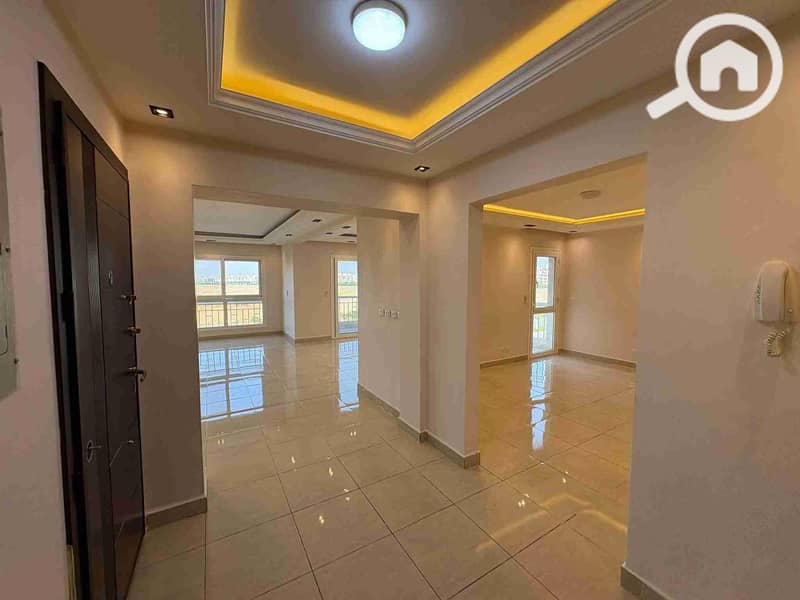 3 FB_IMG_1764512355698. jpg